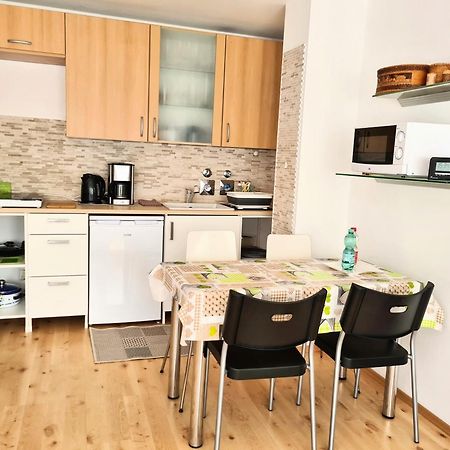 Wohnung Am Gruenen, Naehe Stadtzentrum Und Hauptbahnhof, Wlan Inklusive เฟือร์ท ภายนอก รูปภาพ