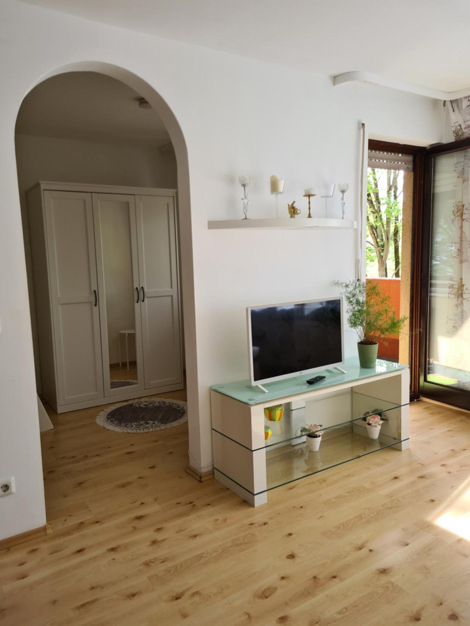 Wohnung Am Gruenen, Naehe Stadtzentrum Und Hauptbahnhof, Wlan Inklusive เฟือร์ท ห้อง รูปภาพ