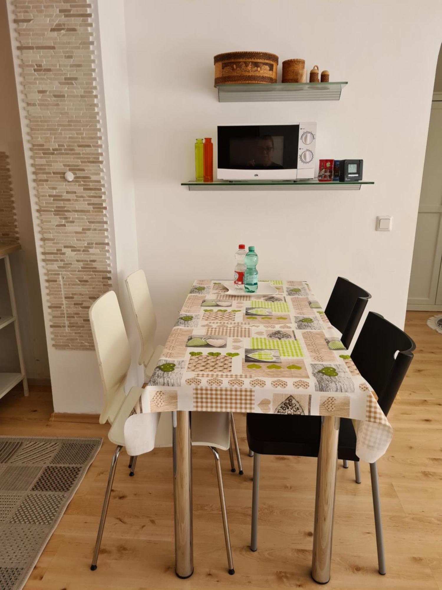 Wohnung Am Gruenen, Naehe Stadtzentrum Und Hauptbahnhof, Wlan Inklusive เฟือร์ท ห้อง รูปภาพ
