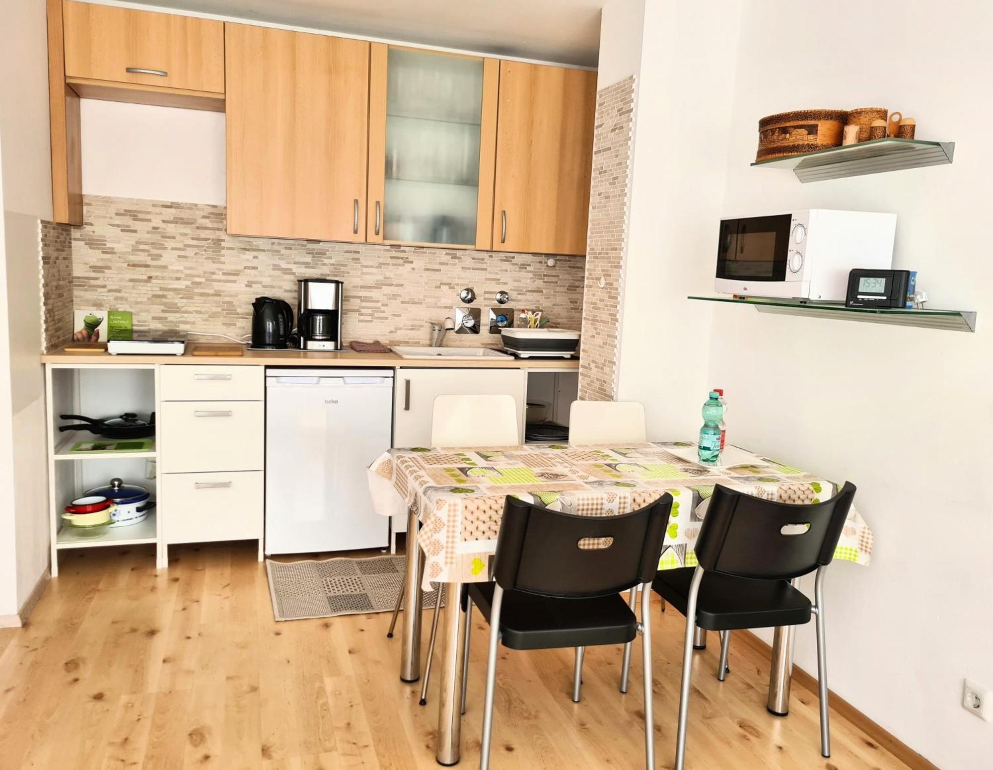 Wohnung Am Gruenen, Naehe Stadtzentrum Und Hauptbahnhof, Wlan Inklusive เฟือร์ท ภายนอก รูปภาพ